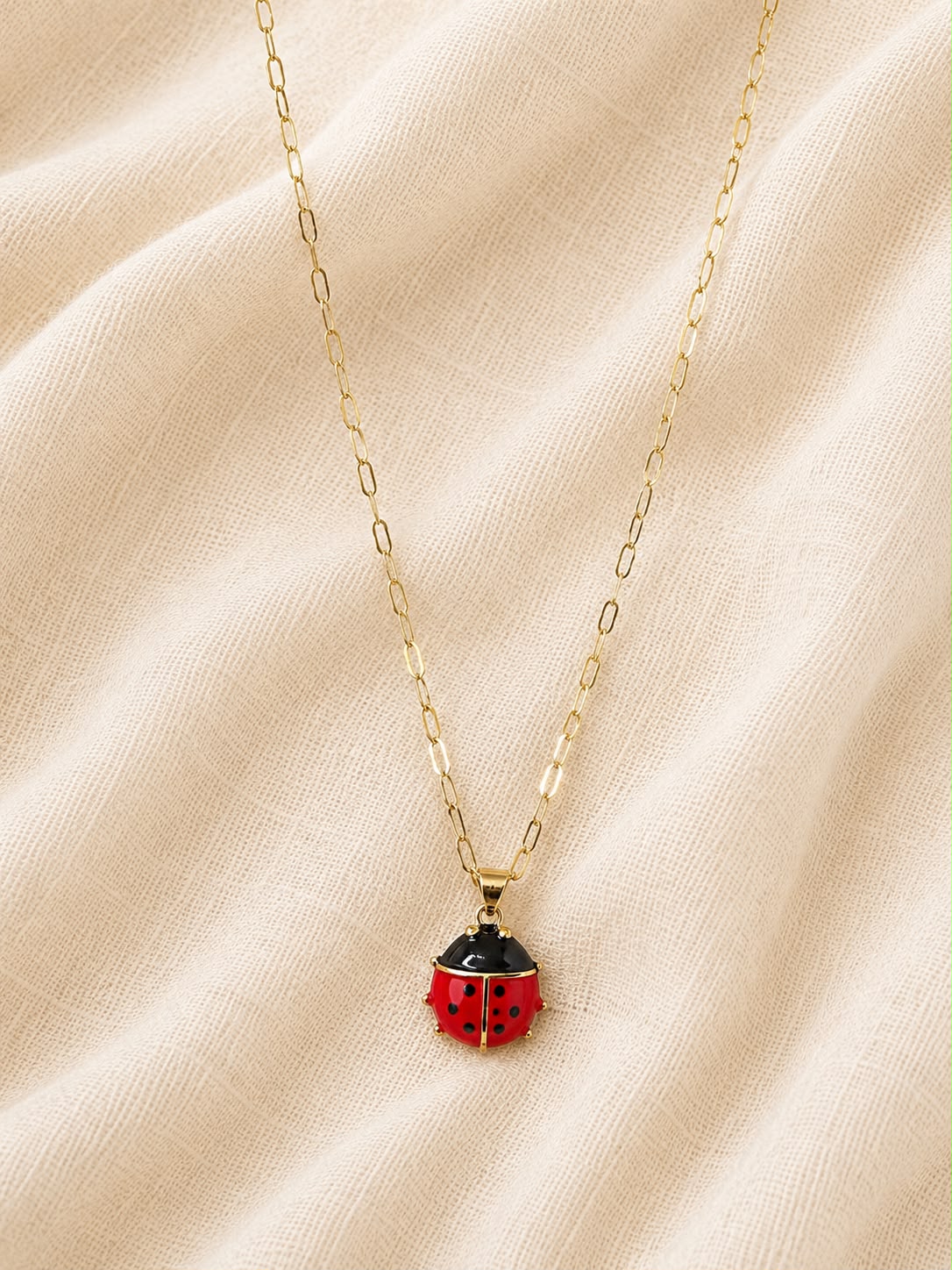 Collar Chinita